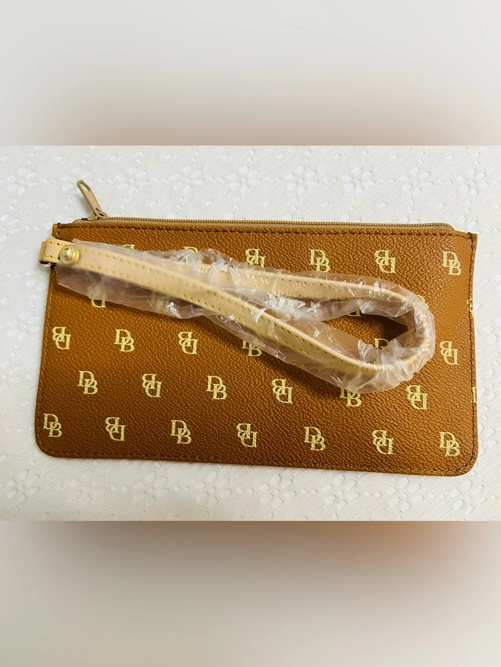 Dooney & Bourke DB Signature Logo Satchel Handbag SET New Wristlet Tan & Red